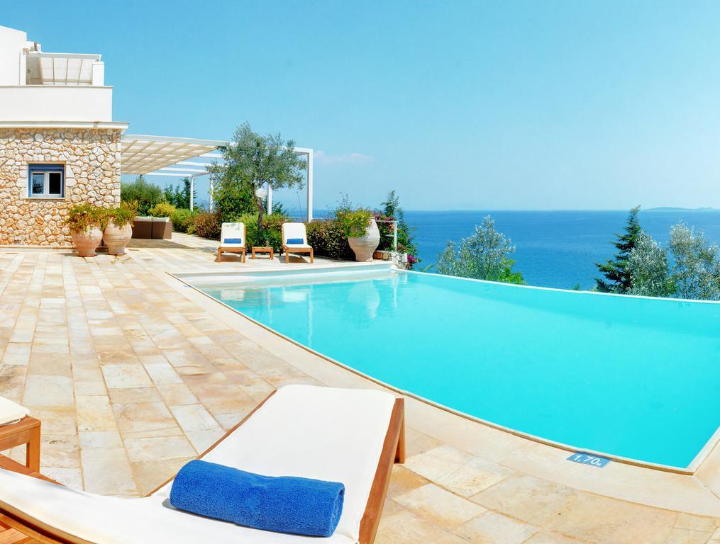 Corfu Luxury Villas Барбати Экстерьер фото