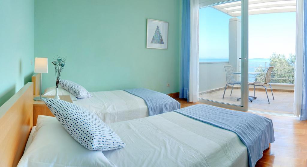 Corfu Luxury Villas Барбати Экстерьер фото